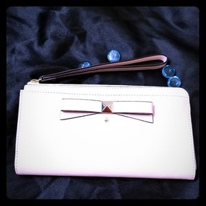 Kate spade light pink leather glossy wallet